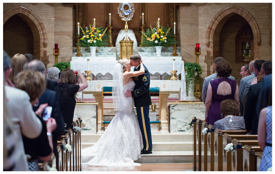 A Wedding of Nostalgia- Heidi and Jessie at the Holy Ghost Church ...
